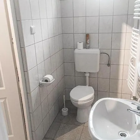 Tompos Vendeghaz Es Pince Guest house *